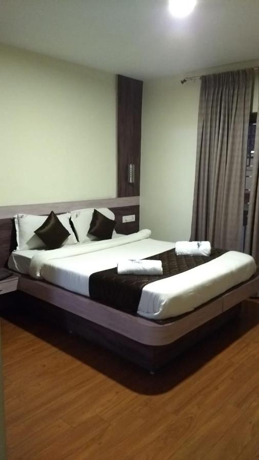 Hotel The Majestic Crown Ooty Exterior foto