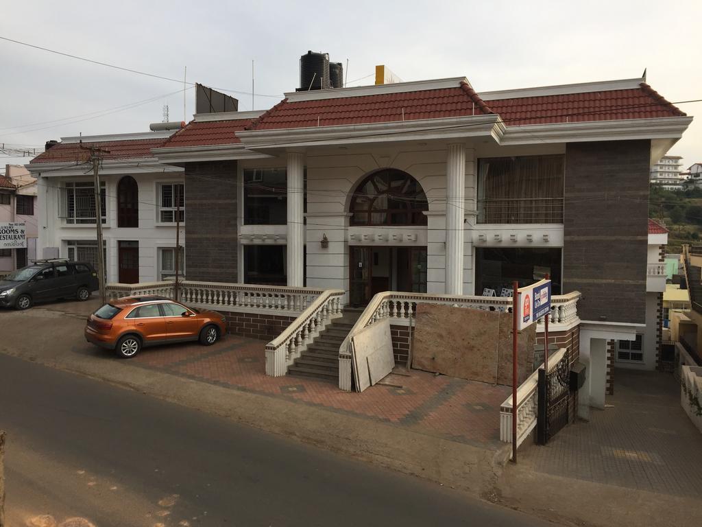 Hotel The Majestic Crown Ooty Exterior foto