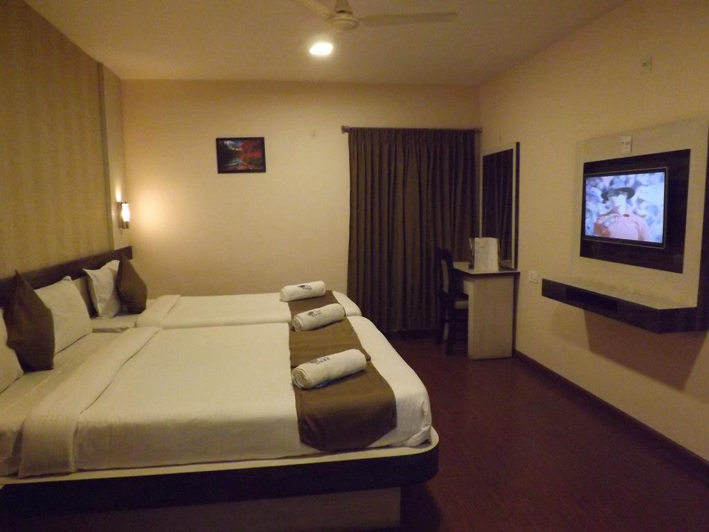 Hotel The Majestic Crown Ooty Exterior foto