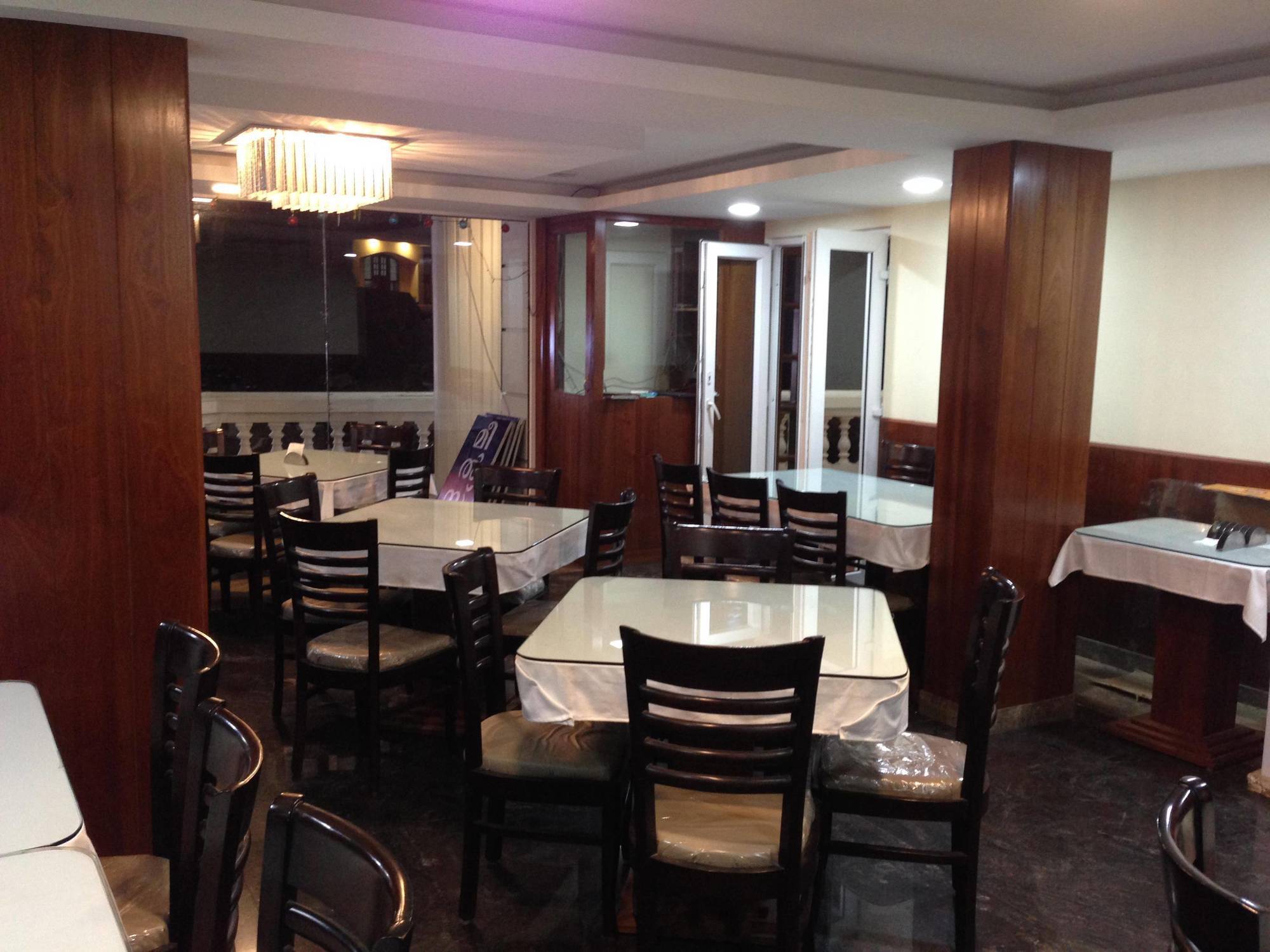Hotel The Majestic Crown Ooty Exterior foto